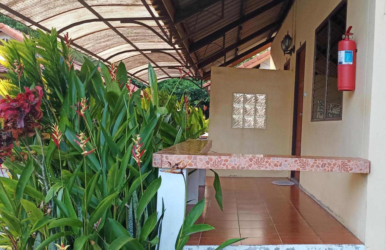 Happy Ville 1 Takuapa Exterior photo